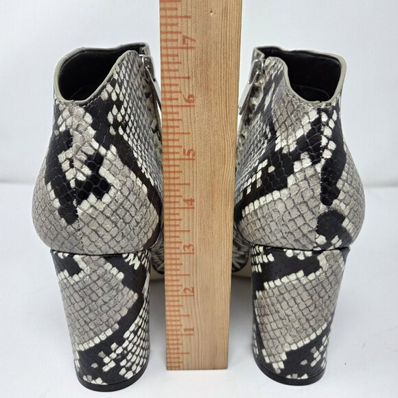 Marc Fisher Boots Women's 7.5 Snake Print Ankle Pointed Toe Block Heel Unno Moto - Picture 5 of 8